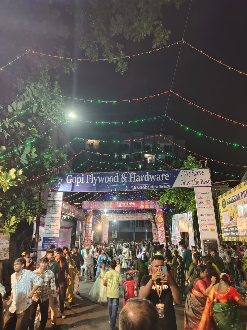 जाहिरातदार - हितचिंतक ( स्पॉनरशिप )