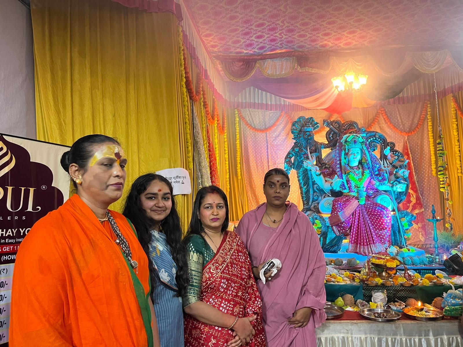 गौरीताई सावंत यांची  स्नेहभेट : नवरात्री मंडळ २०२५